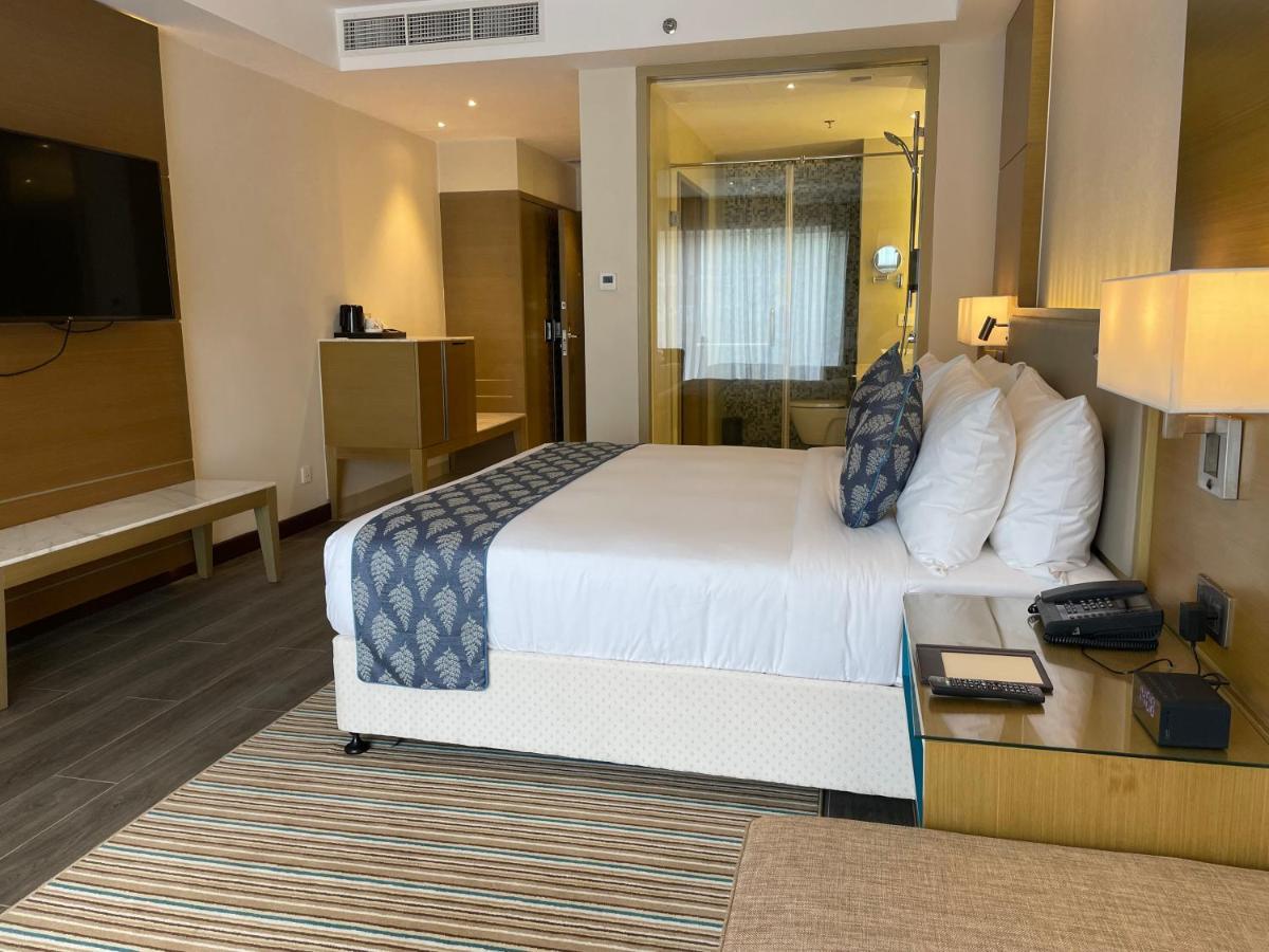Gokulam Grand Trivandrum トリバンドラム エクステリア 写真