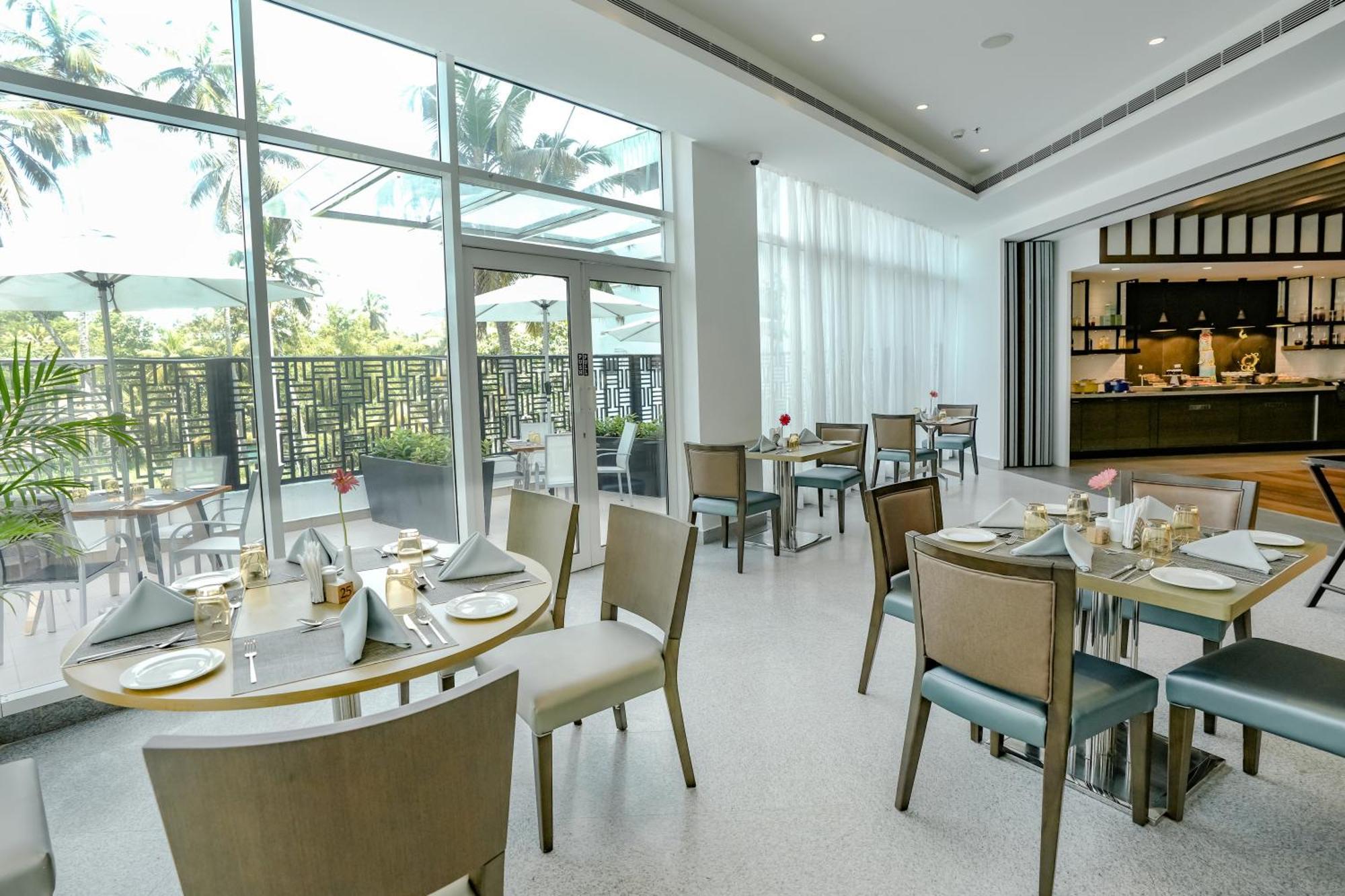 Gokulam Grand Trivandrum トリバンドラム エクステリア 写真