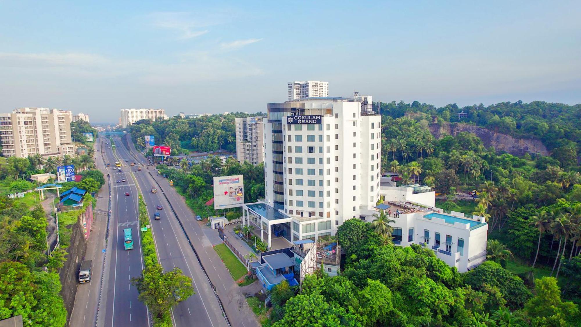 Gokulam Grand Trivandrum トリバンドラム エクステリア 写真
